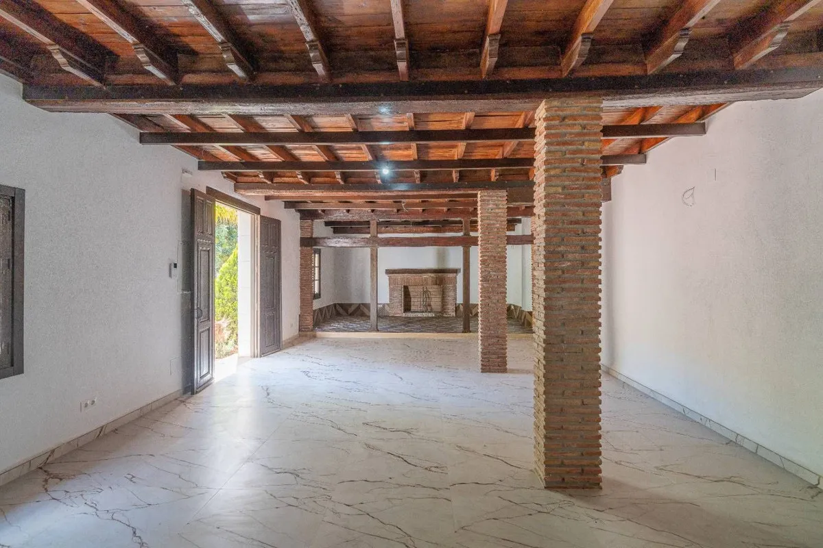 745d03e0-4f0b-42a4-9503-a04ce10b3023