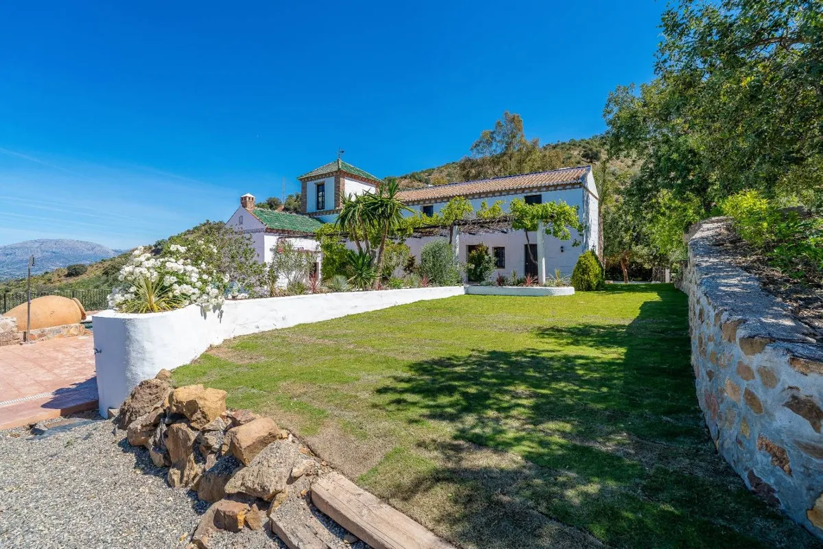 995d8614-5e99-4e27-952f-fb6f03f6419f