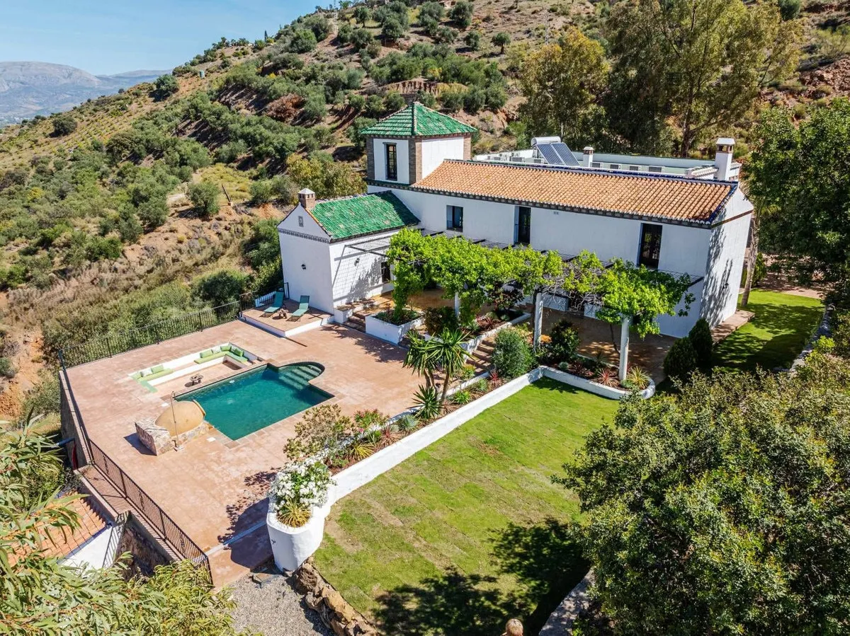 a4613085-6ead-43f5-ae9d-0dbcf28ebeee