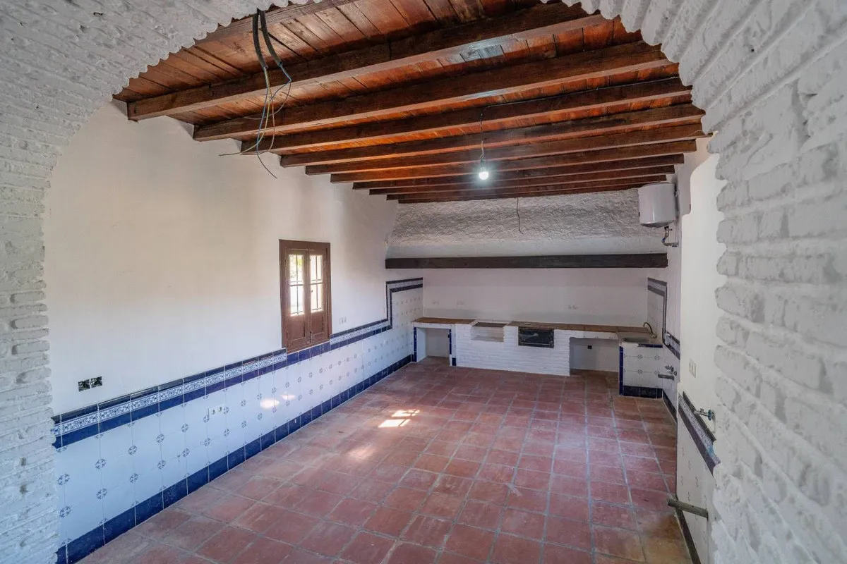 b763fb4a-49a6-4a11-8dc4-c3b11d11803a