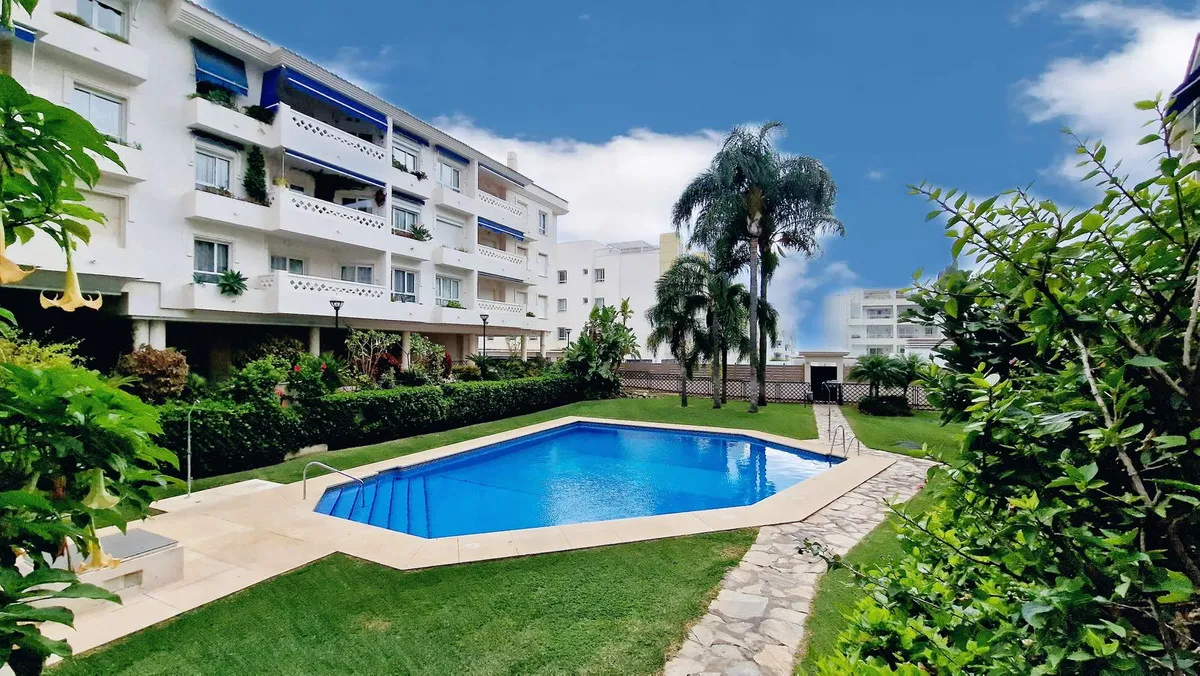 0a1bcfa5-bb5b-4987-a7b2-6a9deae78134