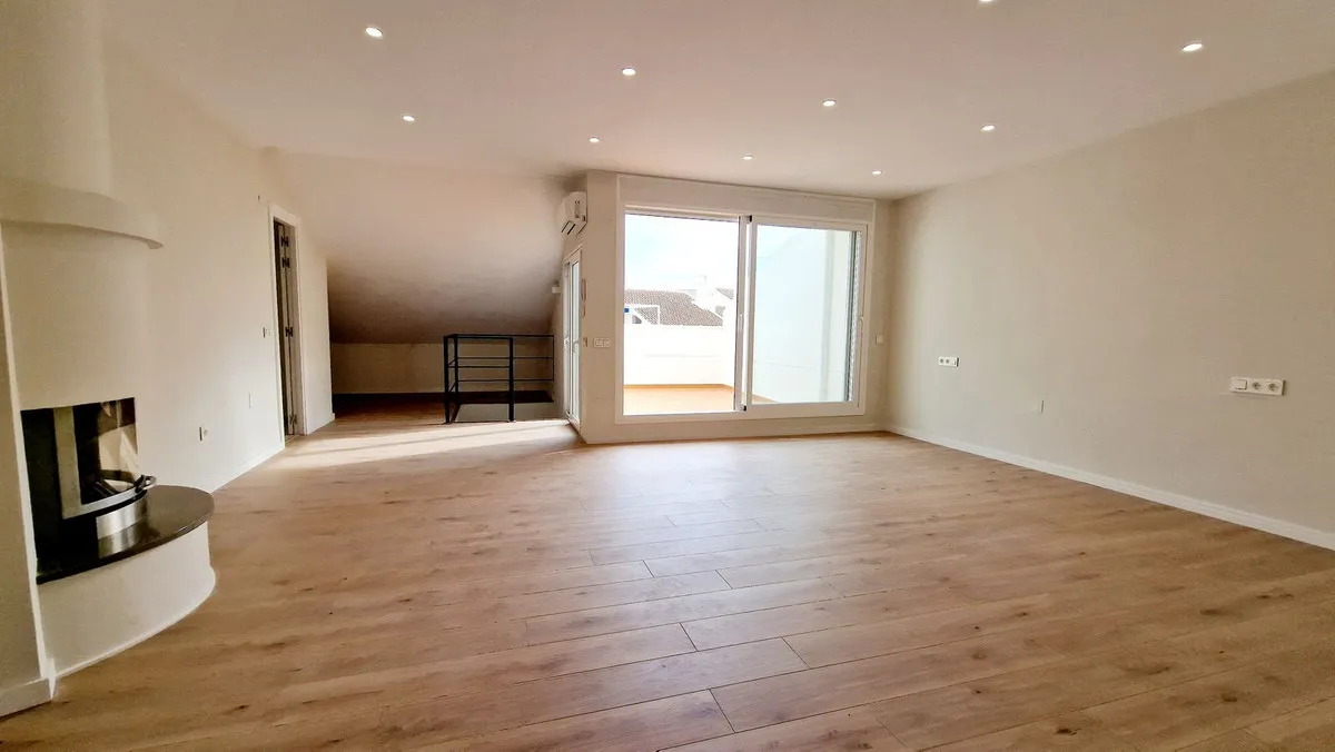 394bf2cb-28b9-4d70-9062-018f19cb6bcb