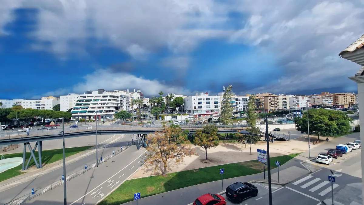 61483b49-298e-4c79-a357-2d2bd35c70e0