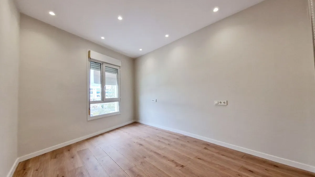 90611640-020b-4811-9756-7ef33954bead