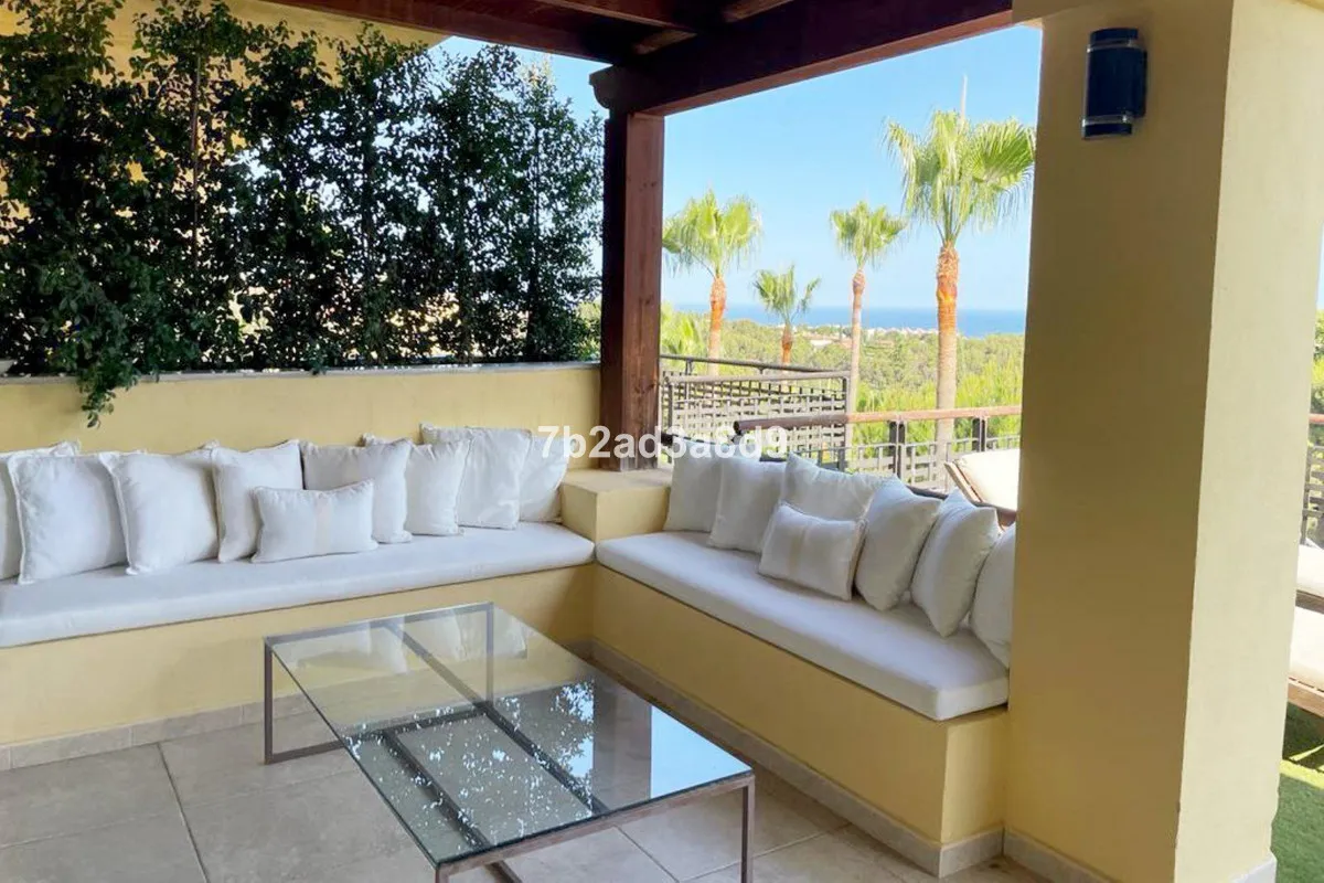 c26a61cf-bcee-475e-b179-cc652fb8e538