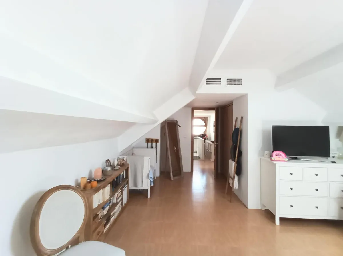 697f6644-f930-4476-959d-5e4bbd124a80