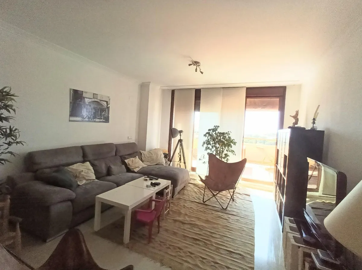 a082eb48-11f5-4c35-b1ae-ebb43637f833