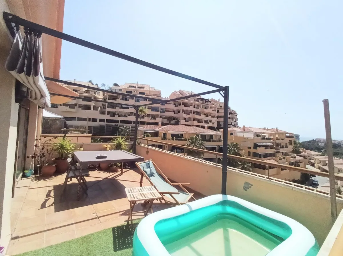 e2610601-4f13-4090-b991-1920571bdb25