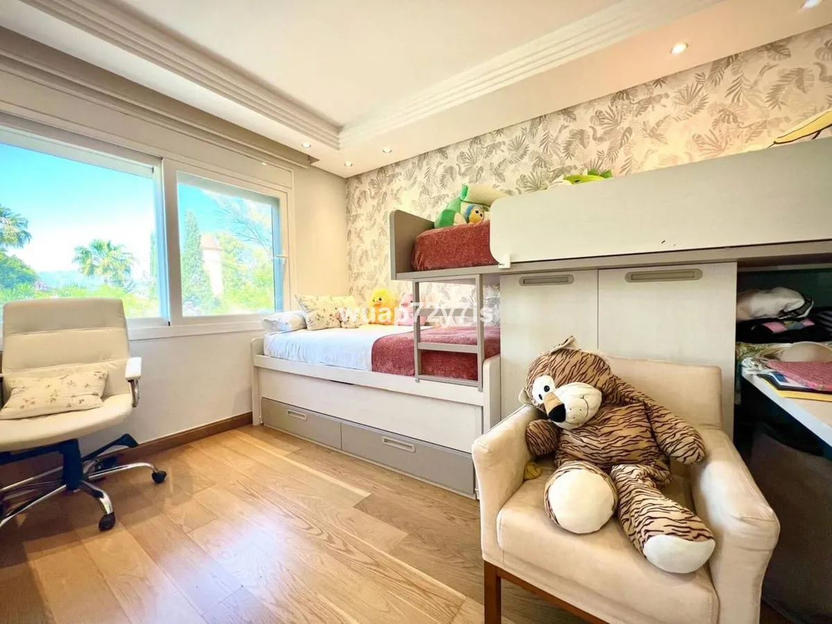 40617a88-a553-4817-9785-7577810a457e