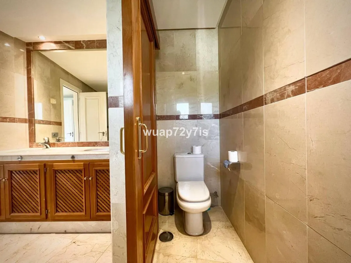 ce7a17f0-06fd-454c-82a1-fc2136af8eae