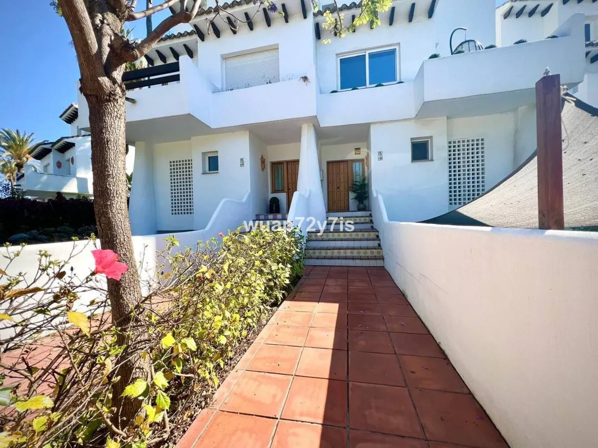 d4ced472-6922-4c9f-81da-2d35318eeffa