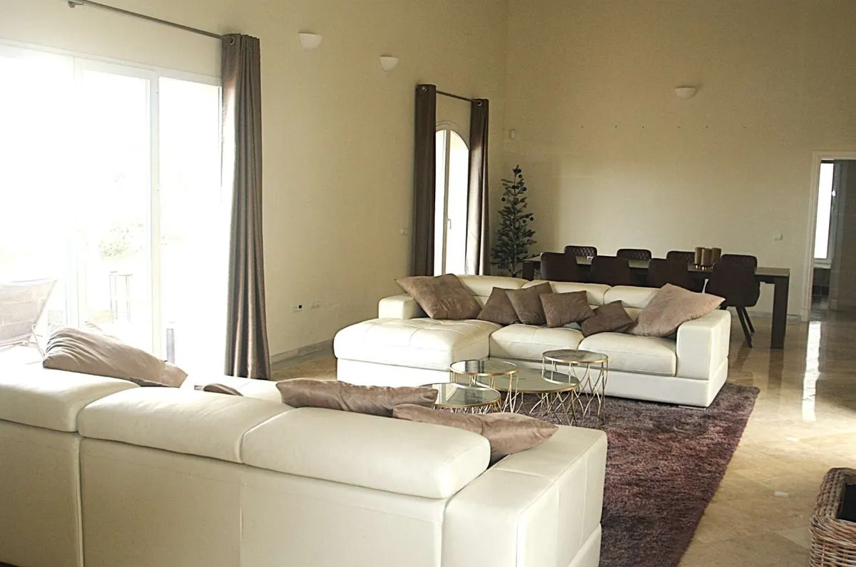 18031ffc-d494-4beb-a73e-87a11bc8daa1