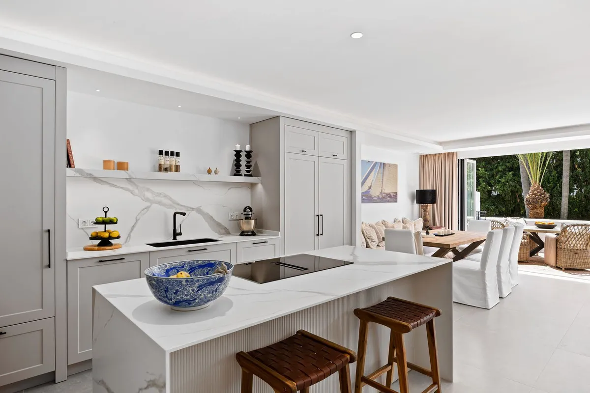 8939d760-e6c6-41ec-aad3-c6a578531b85