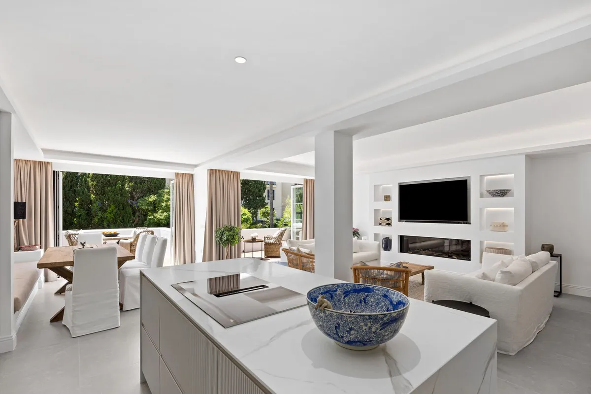 f1d77c63-76dd-4cd8-b82c-d7fa5305ab2a