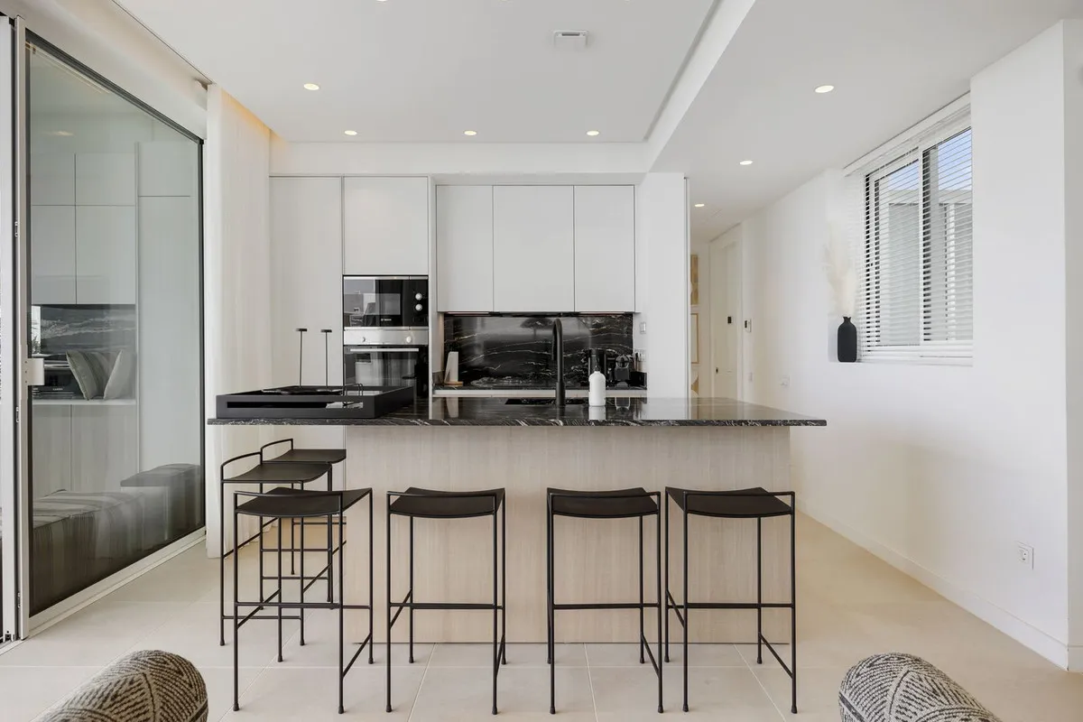 1dba998b-b24d-4ef9-bf3c-879b2b86e209