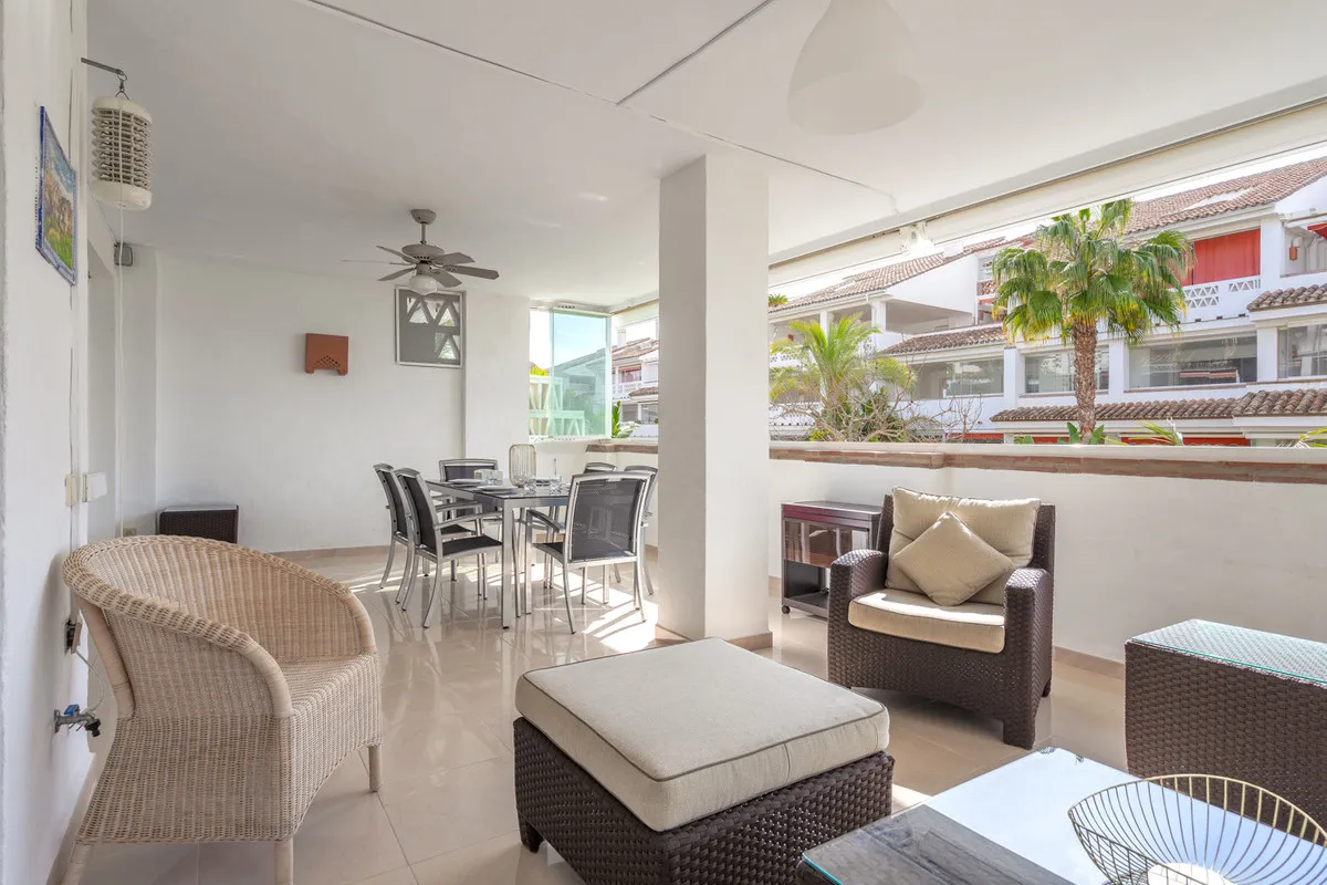 4b02d97c-8a45-4ba9-a8ad-39e867553d83