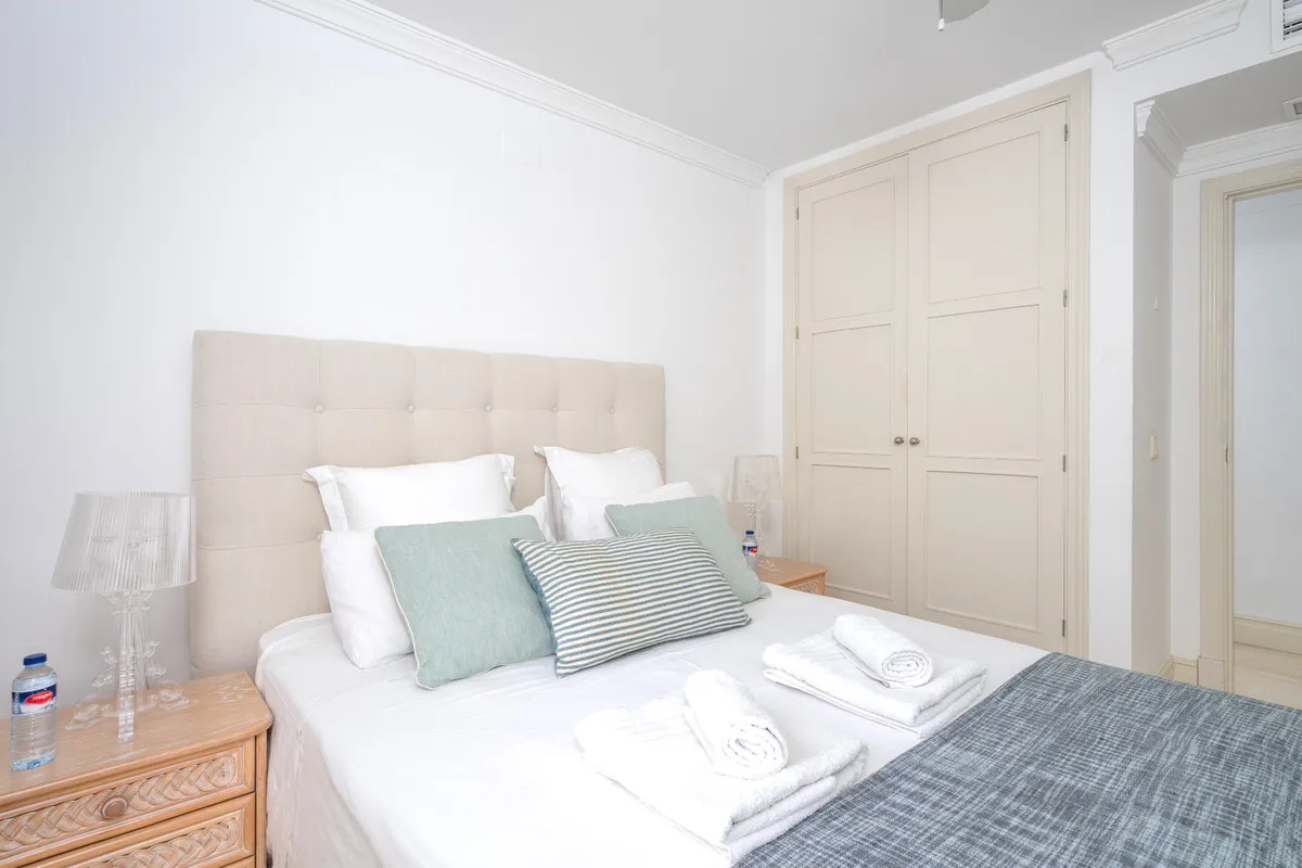 7a3fa5f6-b4c5-4c9e-9a25-02725fb537a2