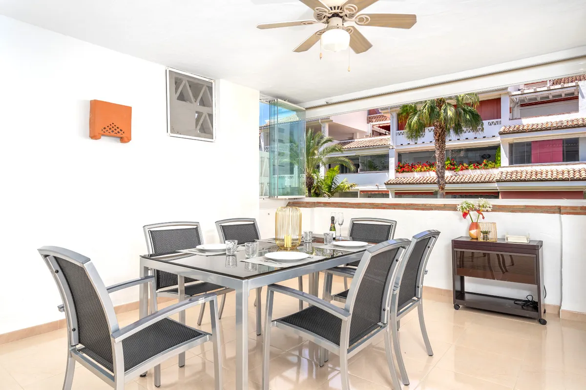 854afeda-f9d9-4f06-8314-70f79a29bb08