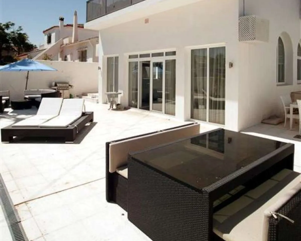 04c17d45-7c10-48c7-b9b5-d42de8a5cfc5