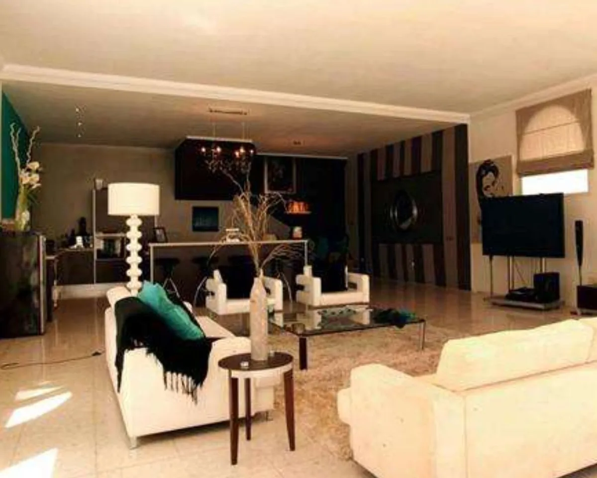 54789f58-e161-4820-9950-e99b0c6025cf