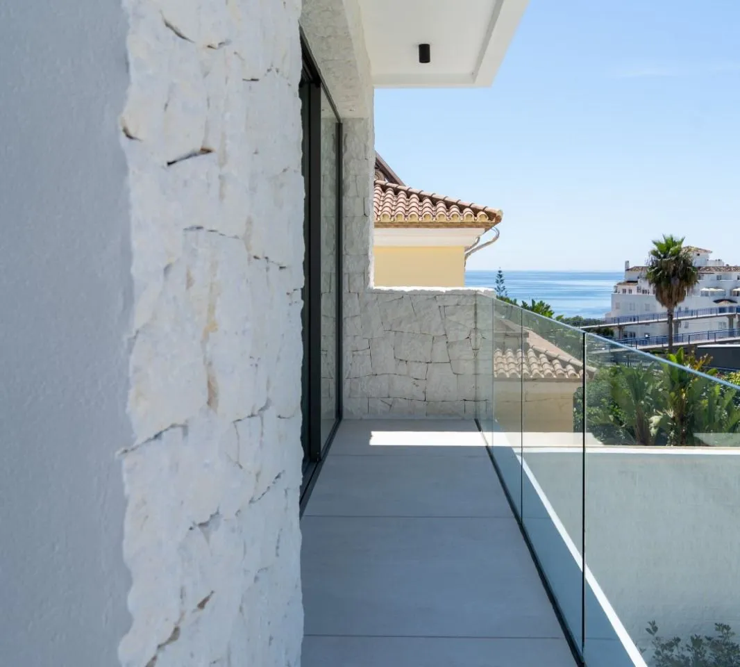 65ebb02e-b7c8-49f2-be82-a4ded166fe94