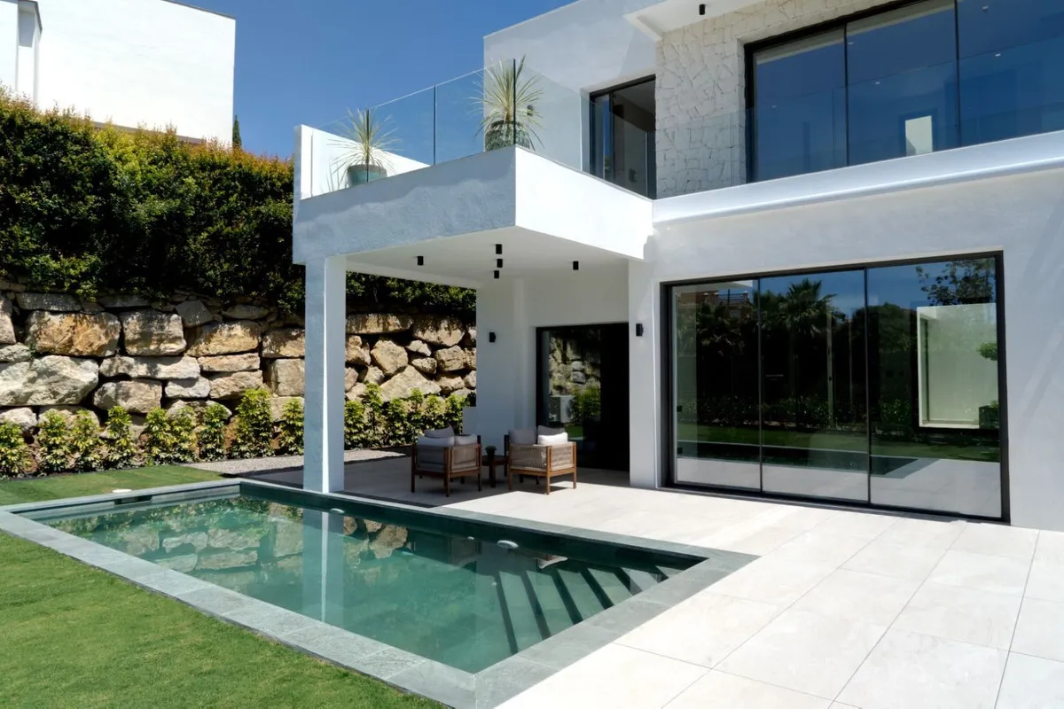 be2d28de-341f-41c4-8c1e-fe40cd24f984