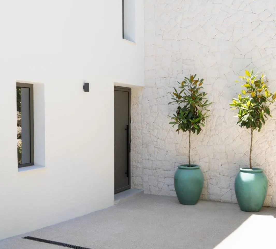 c6909ea6-13fb-4371-9404-98235f5f072b