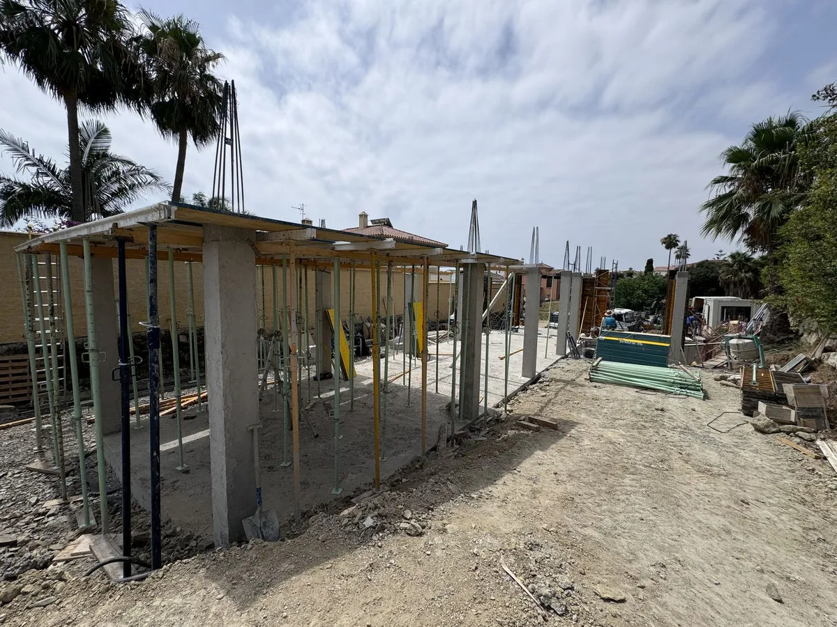 e6e6d51a-ce26-46a5-b9fa-7b7c067797ef