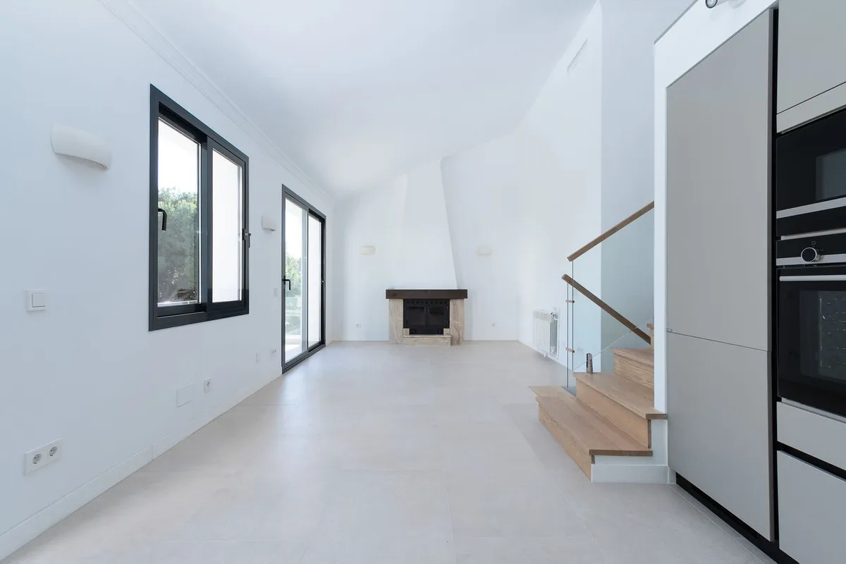 7b60cff7-927e-4e06-99eb-763dc80ba2df