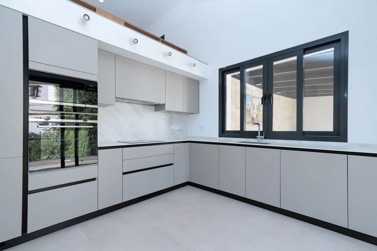 7d73338f-bdd9-49d6-84e2-c73b2b680b9b