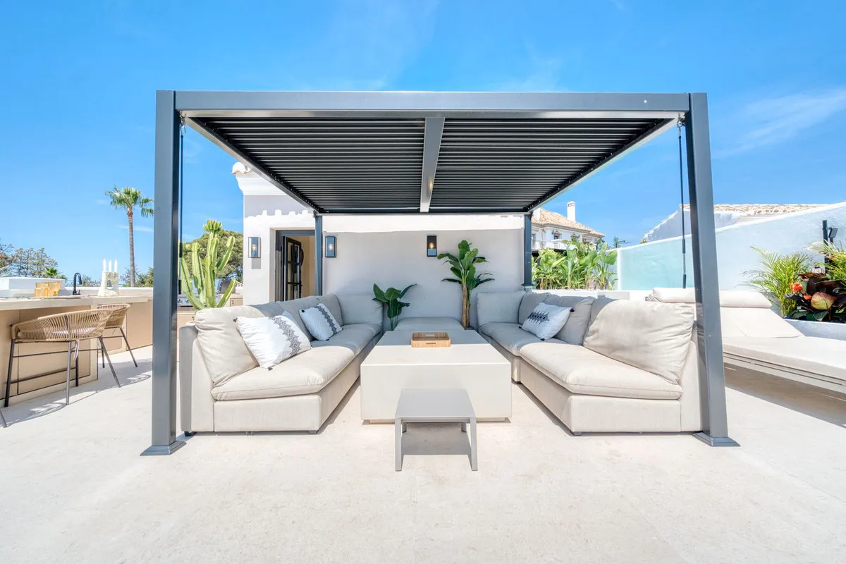 b7fa3264-957f-43fa-8368-d2788a1d7c4d