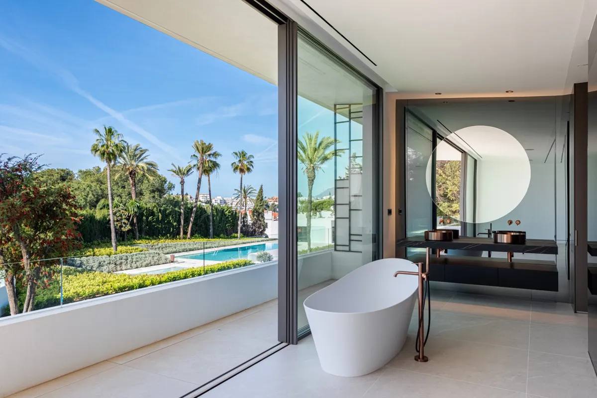 fd1ebae9-63d4-474b-b81b-9a45d652b7c5