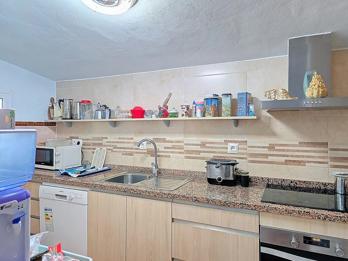 77a02403-7157-4af5-9f05-19a641c0d01f