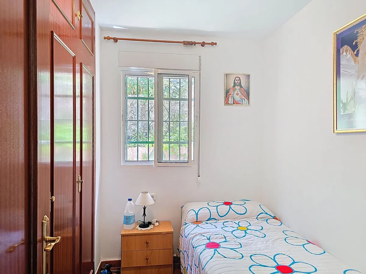 e57285dd-c3a1-4773-b4e5-e654873b4aee