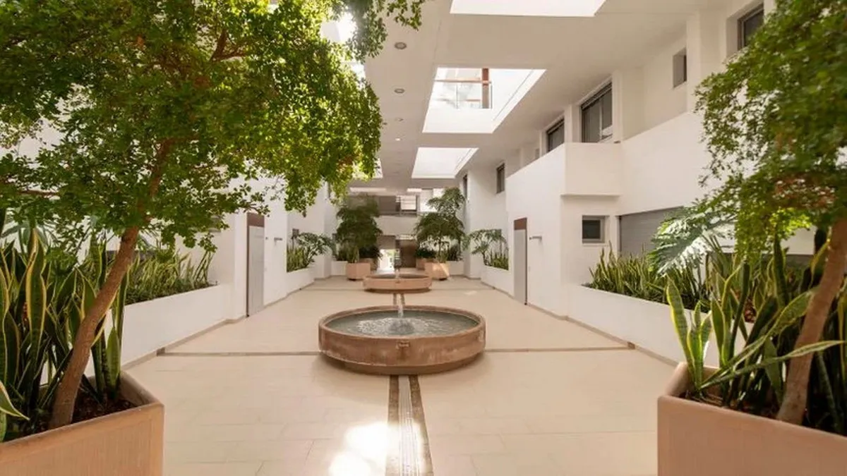 8d725444-099d-491f-b7dc-765e0176b70e