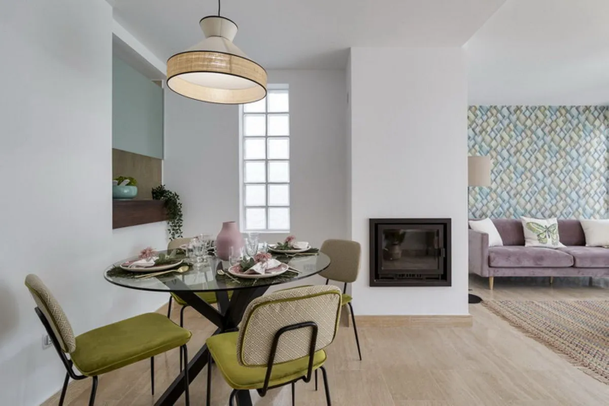 af6e34be-03e8-4244-8641-d963a60ef41d