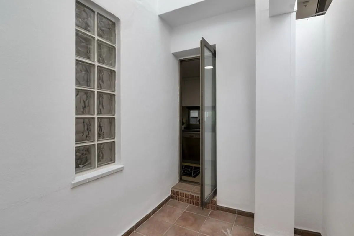 bee2018c-dc35-4e0c-ada5-254e575b1bf0