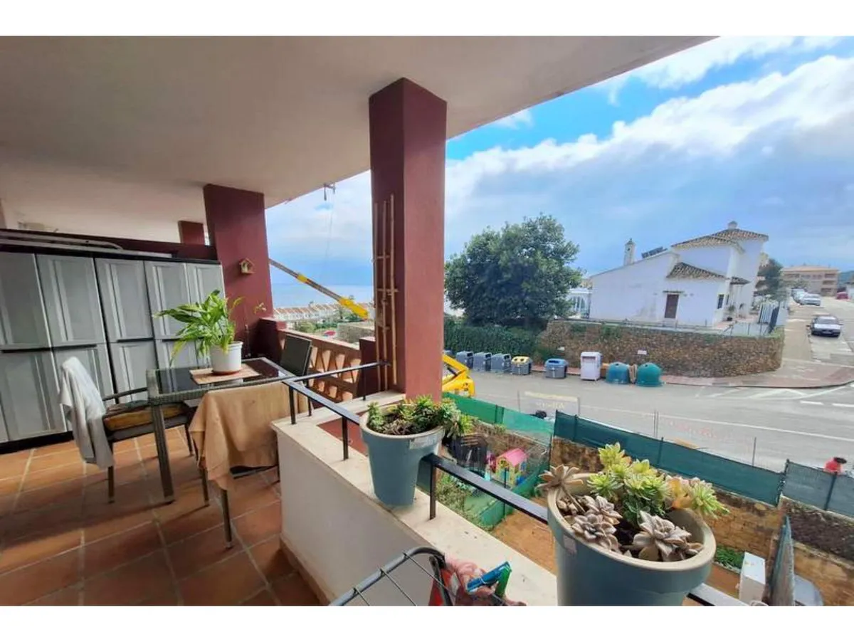 519e2bfe-80df-4847-8bbc-d1244bca7159