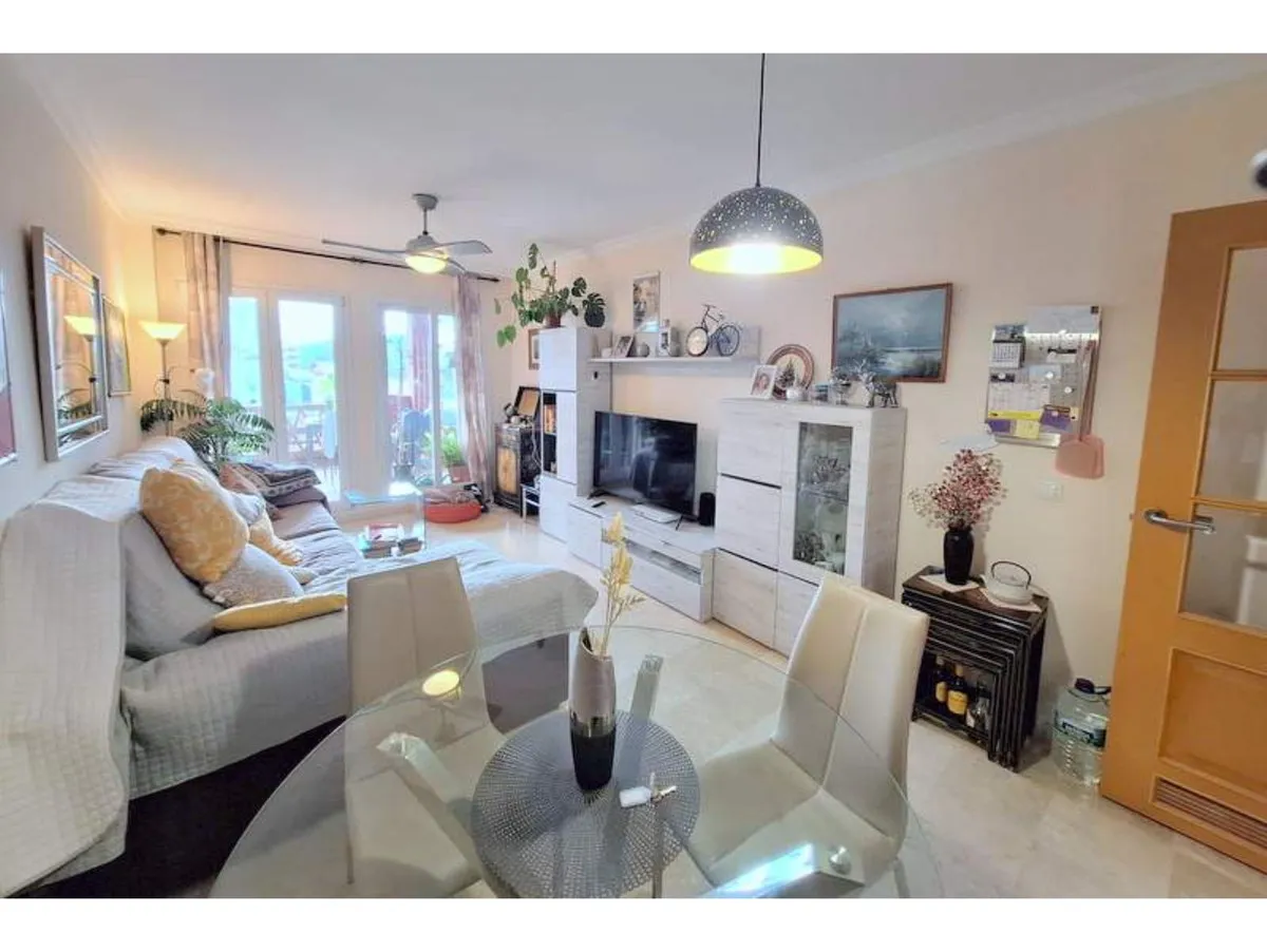 d54e6b7a-77f0-409b-a122-02ae91606a64