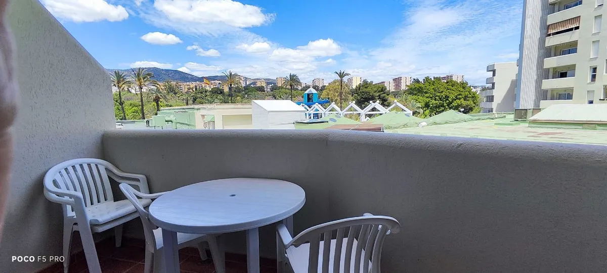 ee6a0acd-ff2e-488c-877d-9c063058f252