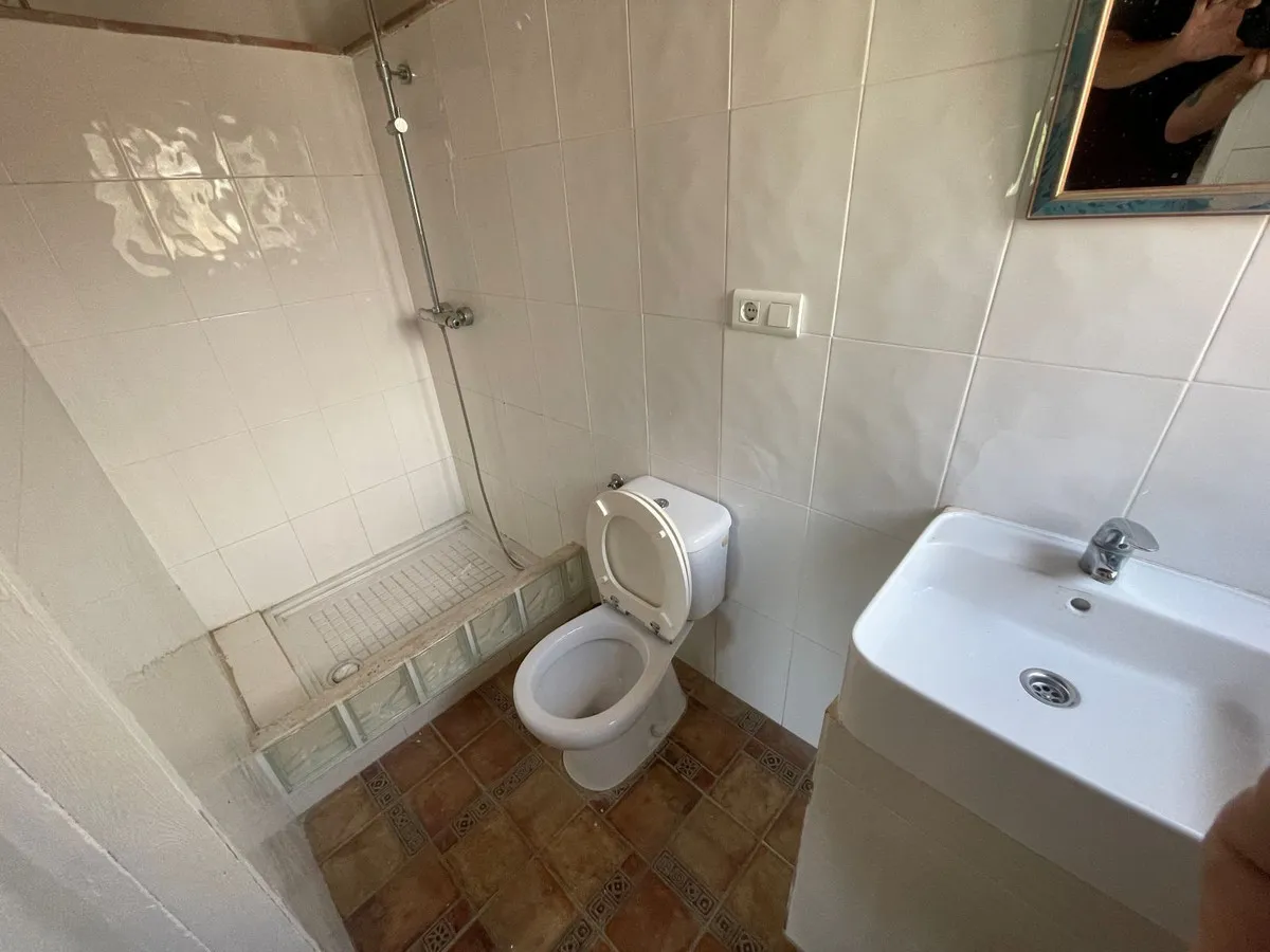 c9497a1c-3795-44e7-831a-01135a73981d