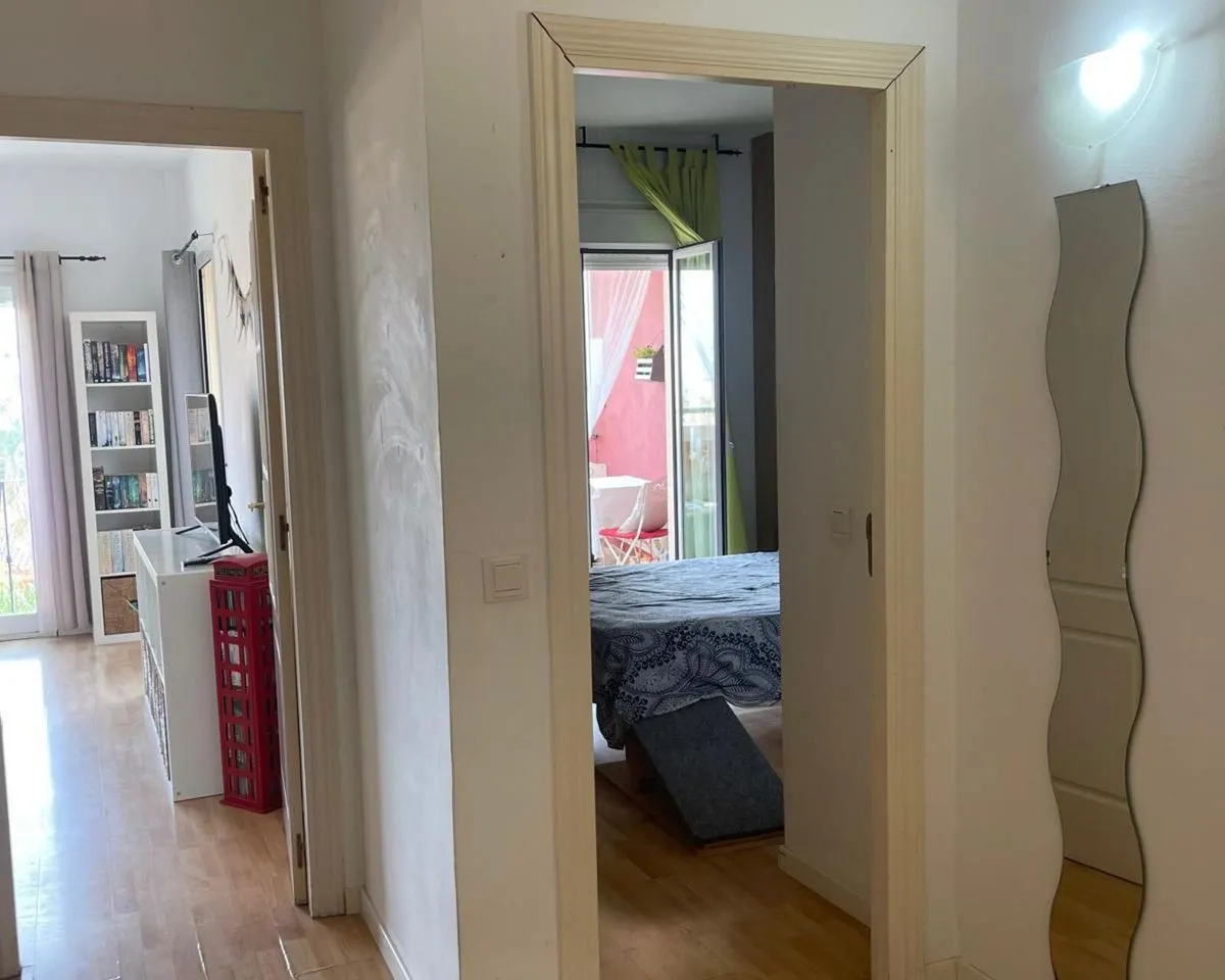 1a8b5400-7ddc-418d-9ed3-33fbc0f045ca