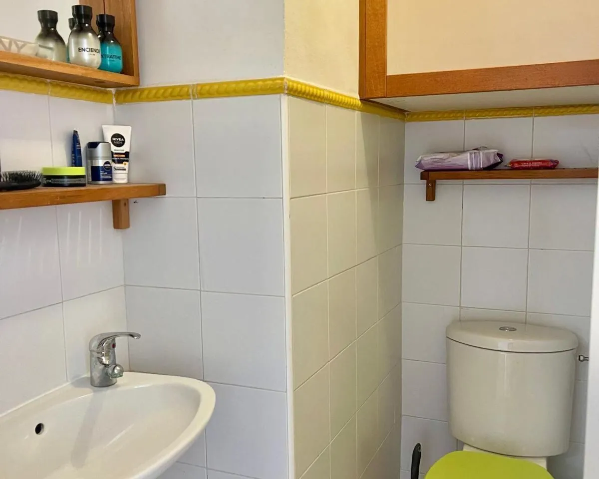 9de8d25c-e208-4140-adca-dde1845ebbdc