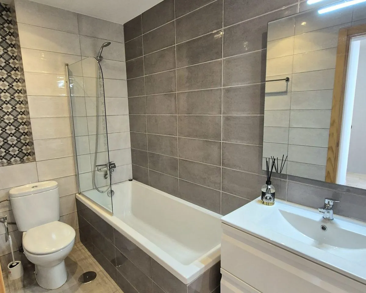 a9791eb6-e0a4-4209-be9e-ff539253763c