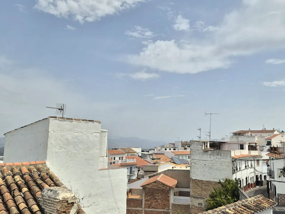 d4c8eee4-406e-4d34-9d05-61ac4778be3c