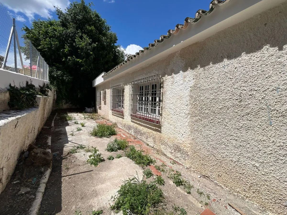 658e848e-236d-4a85-8b27-59e21a63a43a