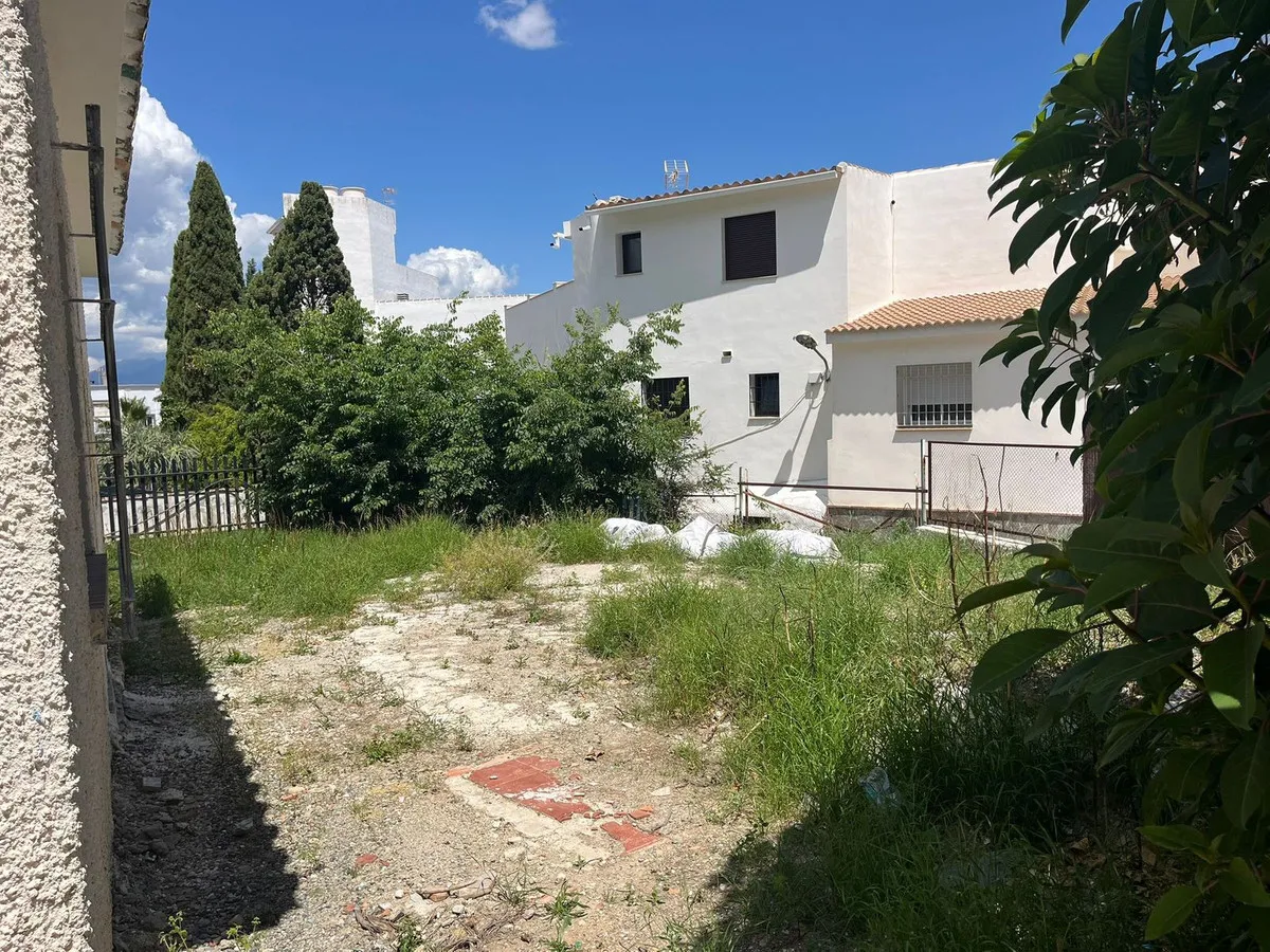 dd1e0a6d-b180-4b01-a0b9-bdbee5e27eef