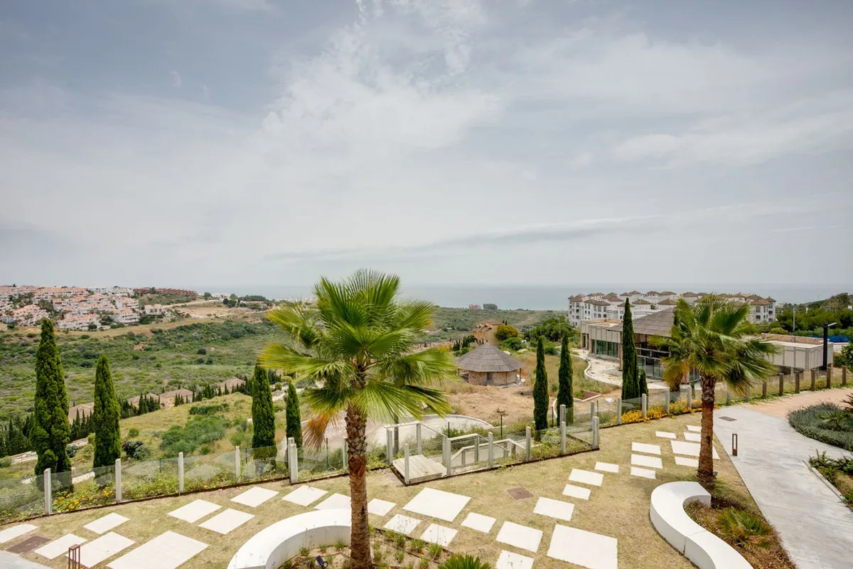 723a71a1-44de-4971-b9c6-a8c986cdc71c