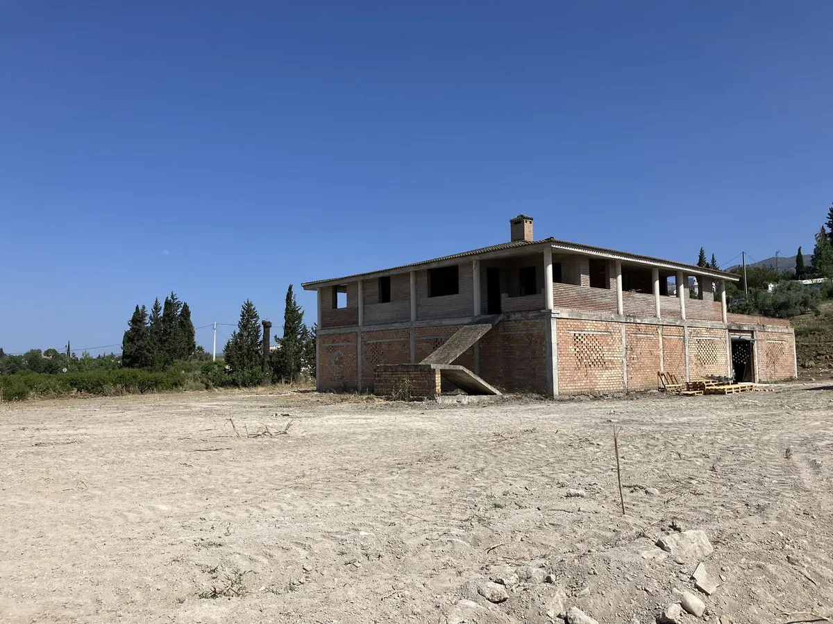 a6e043e9-4ab7-4b97-8ec3-e8ffd6dbf0eb