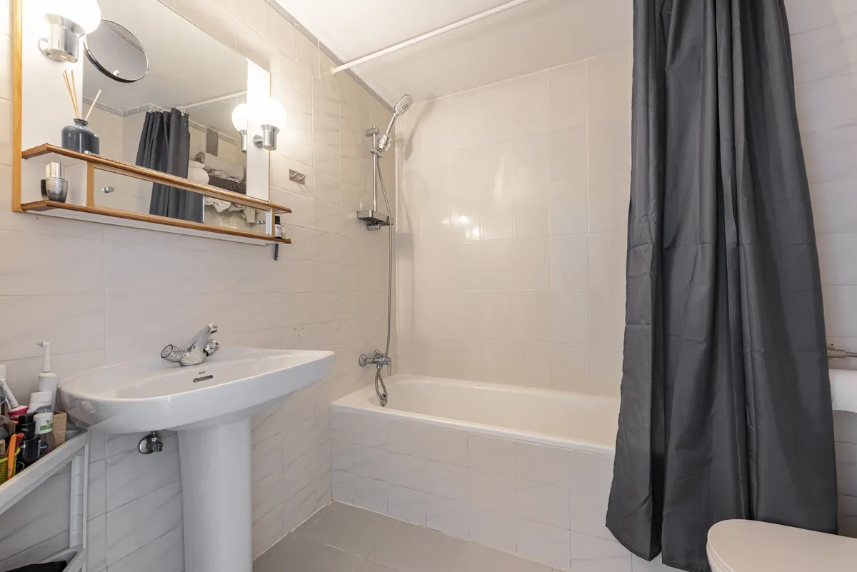 1ea07314-07db-407b-b676-eceab3a4fccf